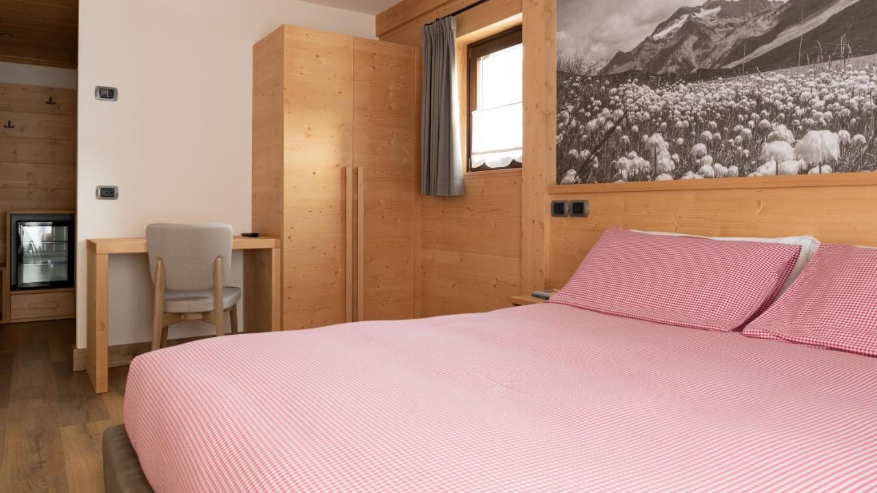Hotel Compagnoni Santa Caterina Valfurva Exteriör bild