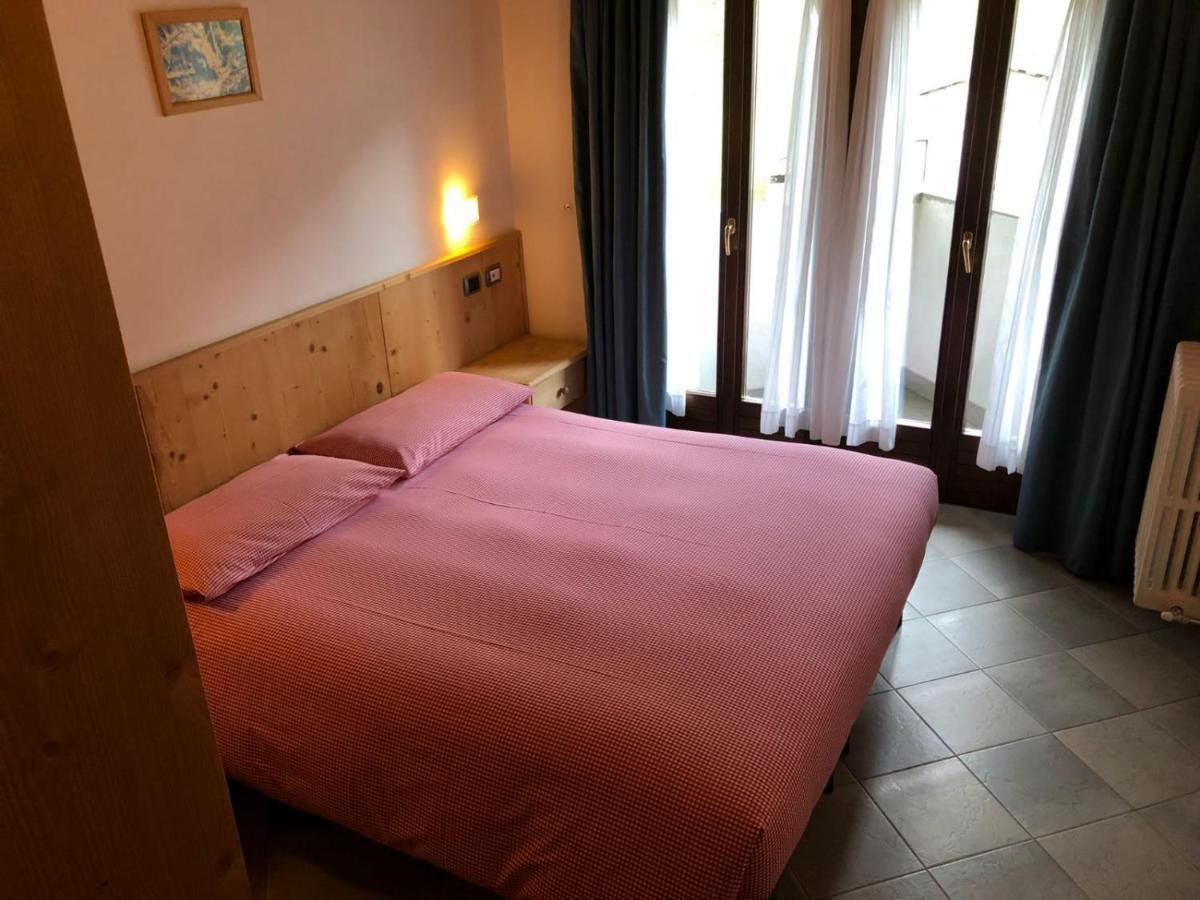 Hotel Compagnoni Santa Caterina Valfurva Exteriör bild