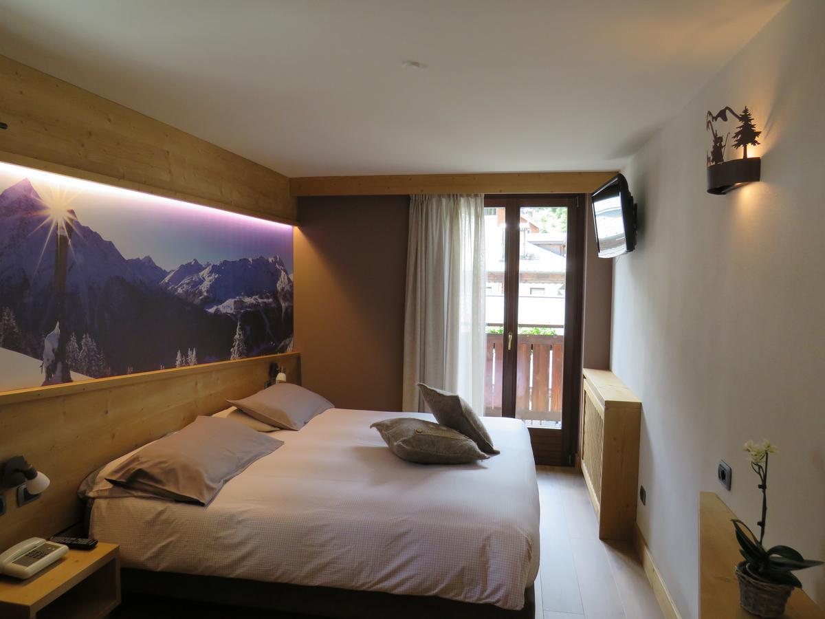 Hotel Compagnoni Santa Caterina Valfurva Exteriör bild